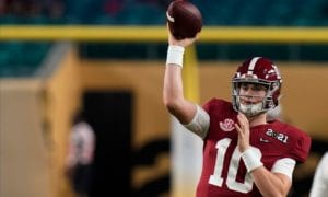 Alabama quarterback Mac Jones warms up before an NCAA College Football Playoff