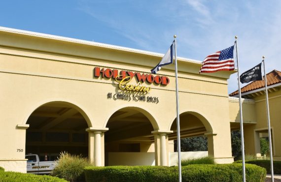 Penn Entertainment Removing Barstool Brand At Hollywood Casino Charles Town